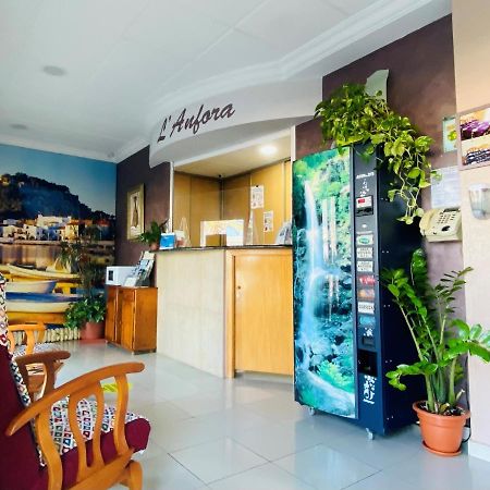Hostal L'Anfora Denia Dış mekan fotoğraf