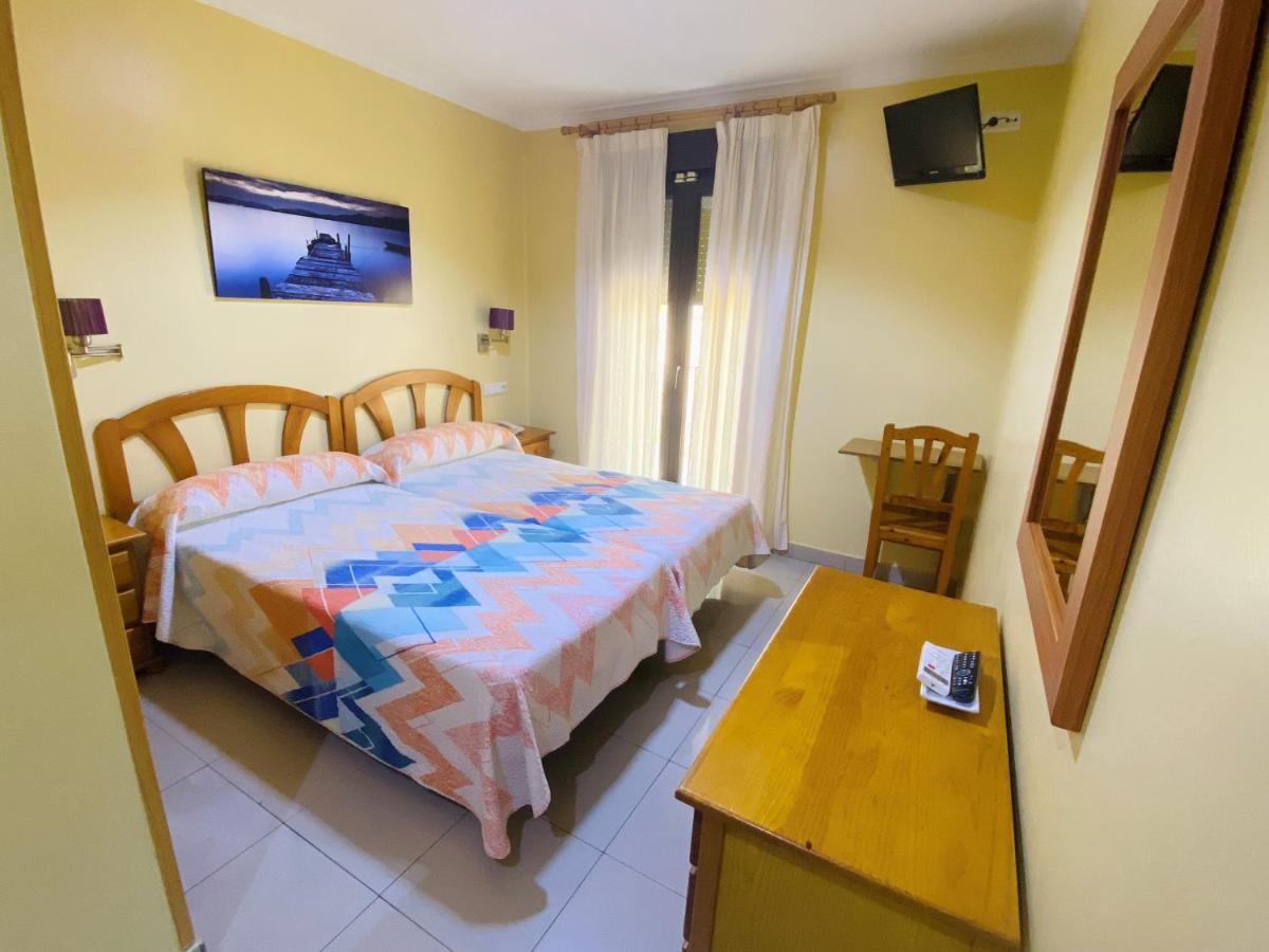 Hostal L'Anfora Denia Dış mekan fotoğraf