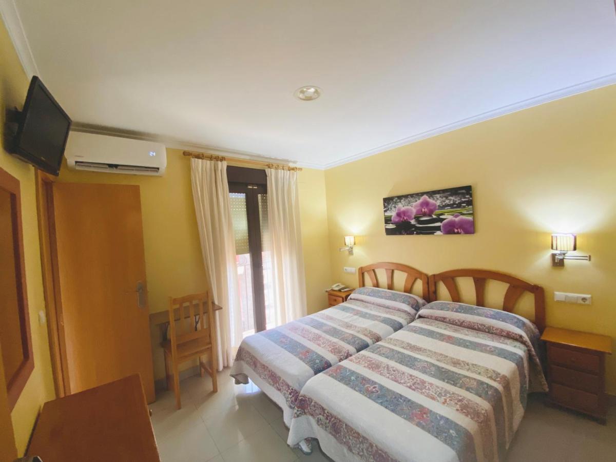 Hostal L'Anfora Denia Dış mekan fotoğraf
